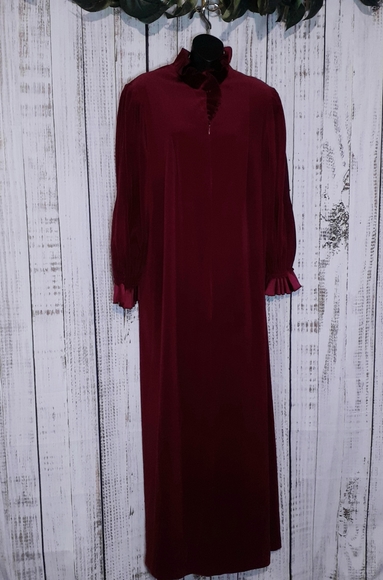 Velour ruby red maxi lounger house dress w ruffles - Picture 1 of 15